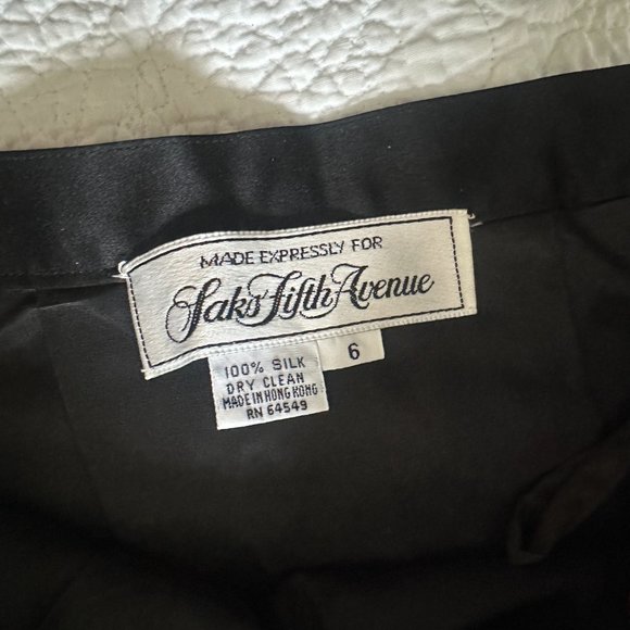 Vintage Saks Fifth Avenue black silk pleated skirt  NWT - Picture 4 of 5